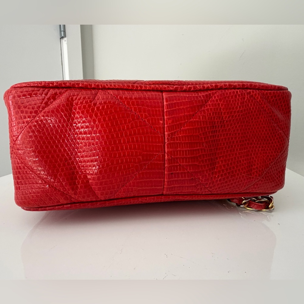 CHANEL Camera Bag Red Exotic Lizard w/ Tassel, Chain Strap - Vintage - Picture 7 of 16